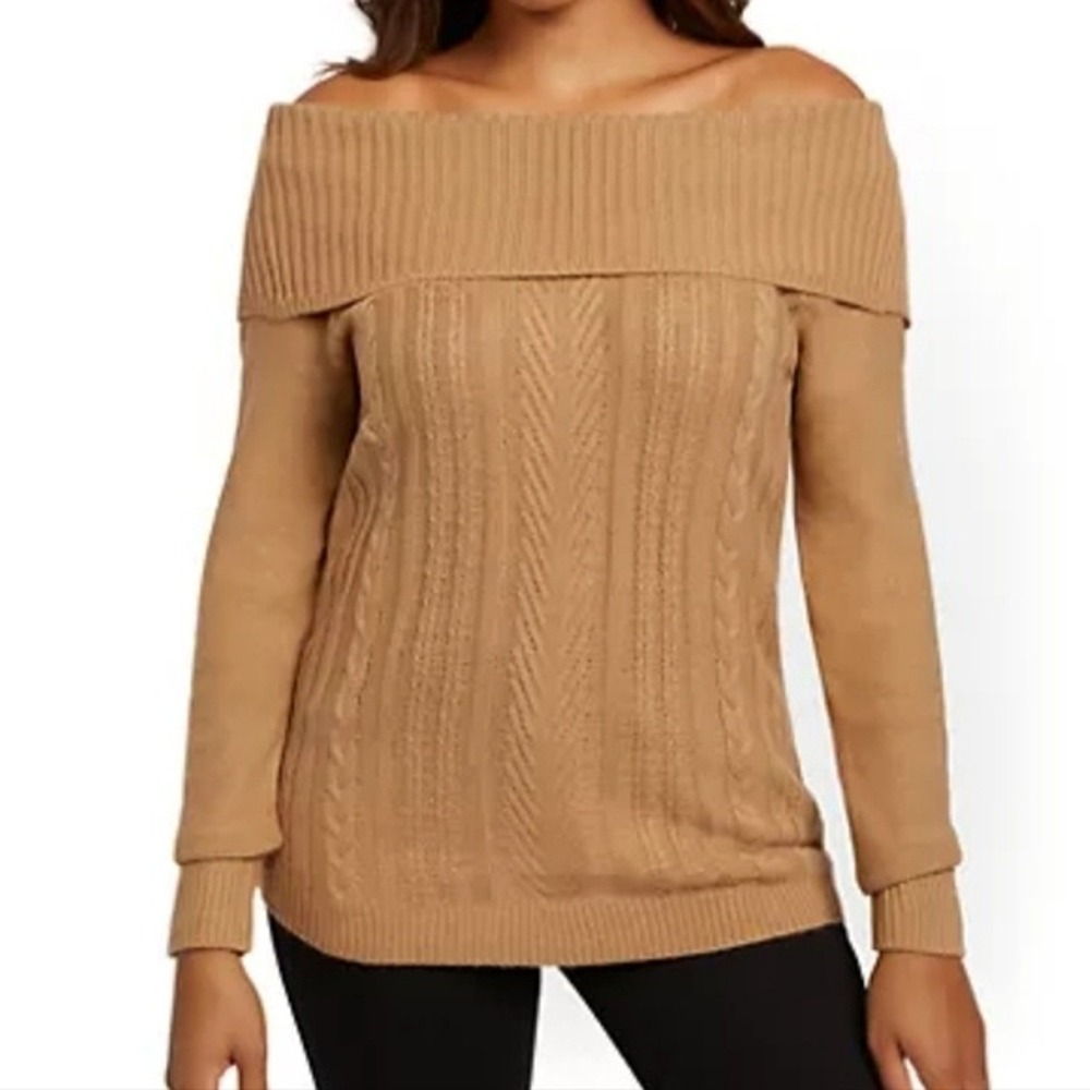 Soho‎ NY&C Off-The-Shoulder Bow Back Oatmeal Cable Knit Sweater Size Medium NWT
